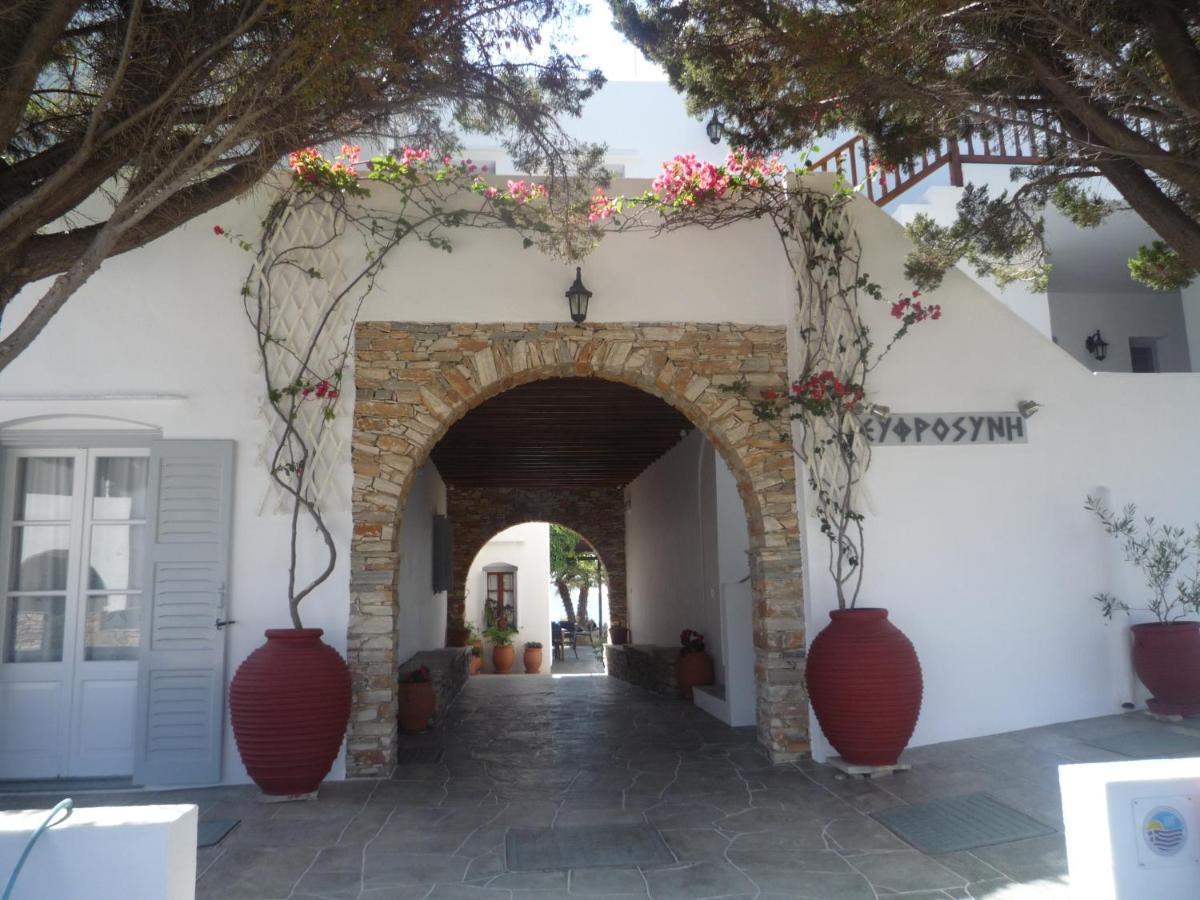 Hotel Efrosini Platis Gialos  Exterior foto